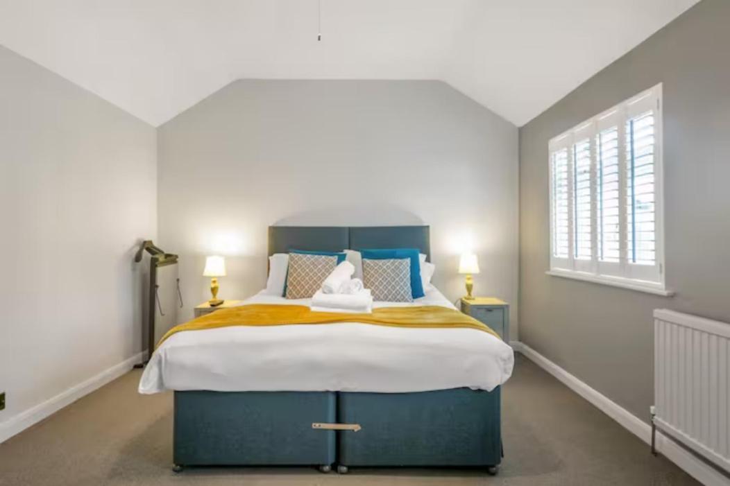 Two Bedroom Private Cottage With Private Parking Just By The Sea Herne Bay Exteriör bild